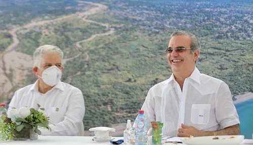 Foto Abinader y Eduardo Estrella