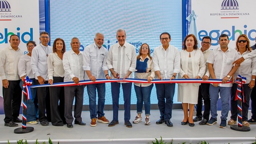Foto Abinader inaugura carretera SJM