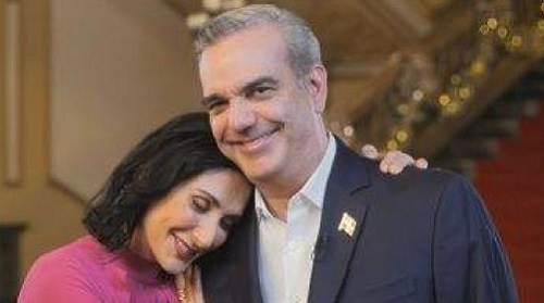 Foto Abinader y Raquel