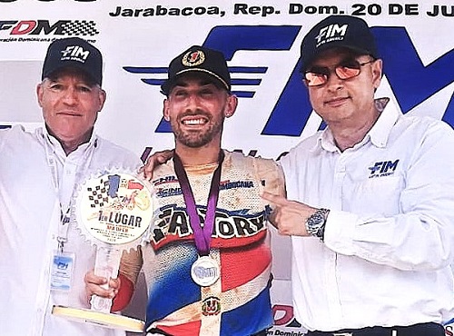 Foto Carlos Finke Framklin Nogueras y Pedro Venturo1