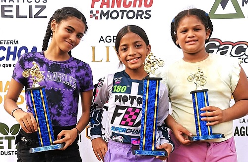 Foto El Pino gandoras motocross
