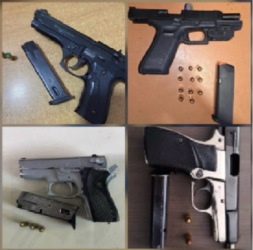 Foto PN incauta armas de fuegos