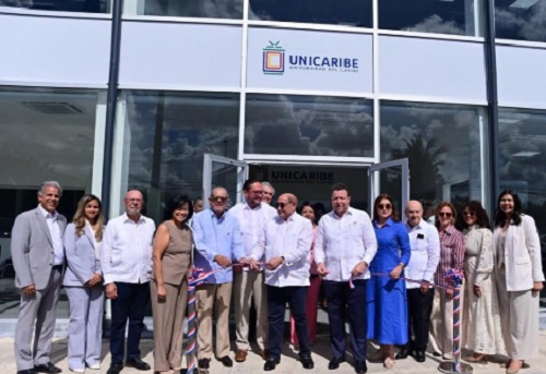 Foto UNICARIBE inaugura oficina en Punta Caba