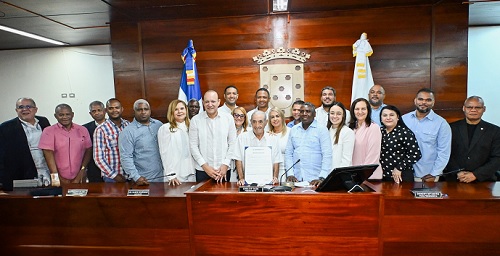 Foto Ulises en reconocimiento a Pepe
