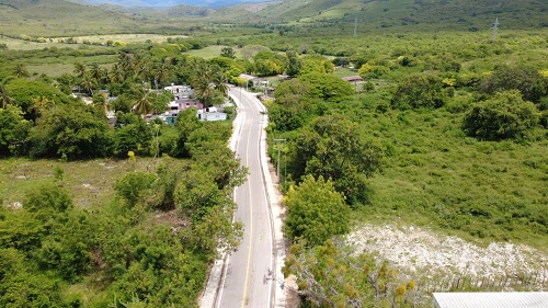 Foto carretera Enriquillo inauhgurada por Abinader