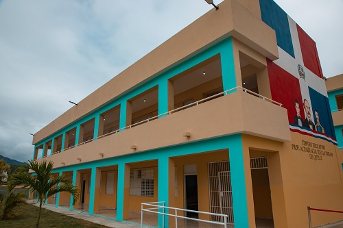 Foto escuela en Constanza