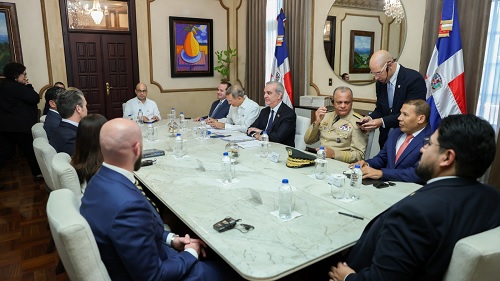 Foto presidente Abinader recibió secretario Defensa EU lucha contra drogas