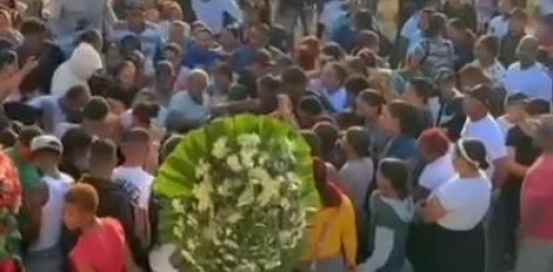 Foto seputan restos niña SFM