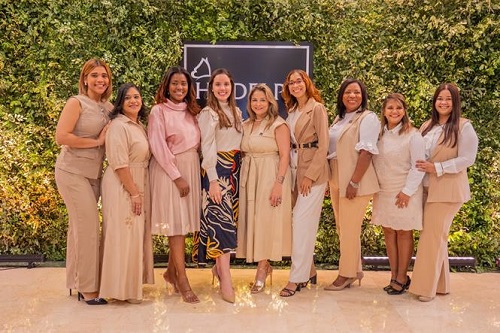 Foto ujeres Gran Almitrante