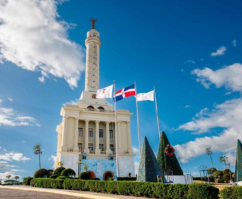 foto Monumento a los Héroes de la Restauración