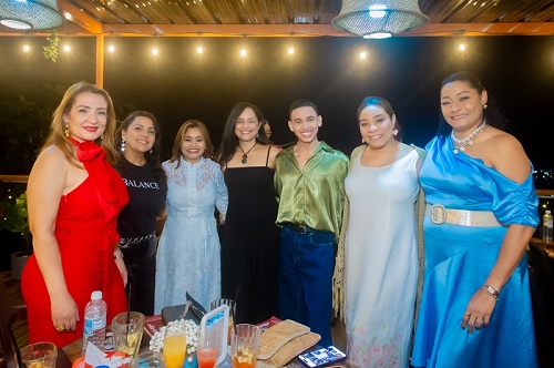 foto asistentes celebración Megazin