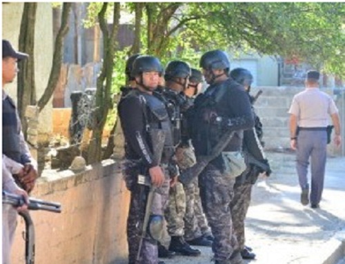 Foto policías patrullan en Matanza