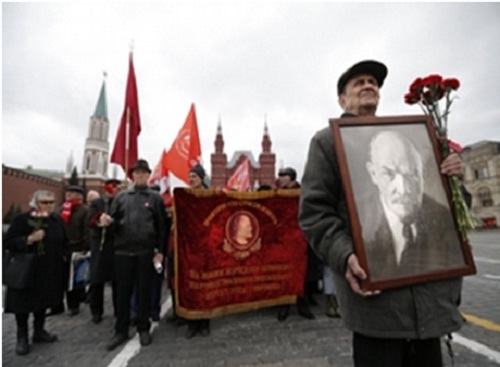 fFoto militar ruso defiende restos de Lenin 4