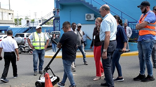 Foto Andrés Burgos y otros en revisión