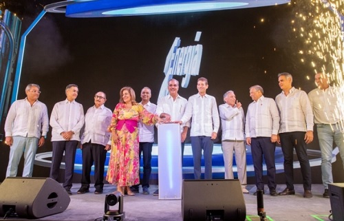 Foto Abinader inauguró planta Manzanillo