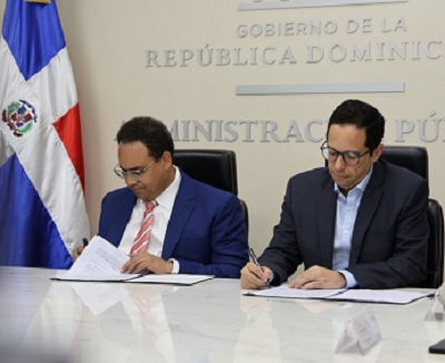 Foto ministro Administración y ministro Superintendencia