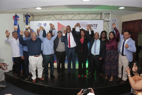 Foto plancha Pérez candidato CDP