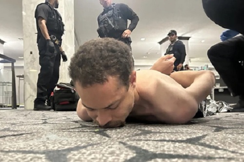 fOTO ATACANTE DE tRUMP