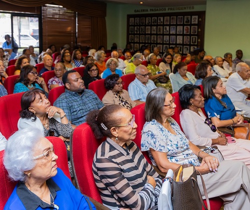 foto médicos pensionados